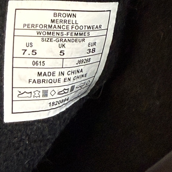 Merrell Women’s Dewbrook leather boots - Picture 9 of 10